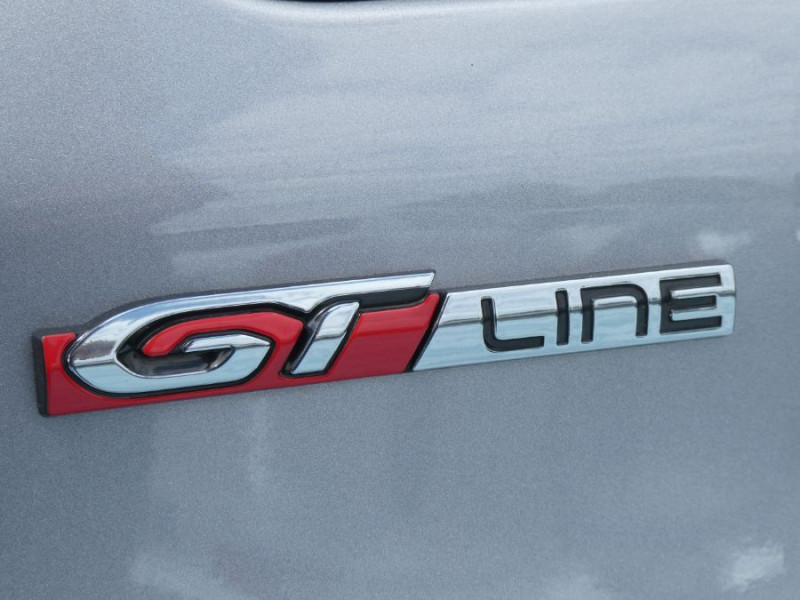 Photo 40 de l'offre de PEUGEOT 2008 1.2 PureTech 130 BVM6 Ph2 GT LINE TOIT Pano CarPlay Grip.C. à 11950€ chez Mérignac auto