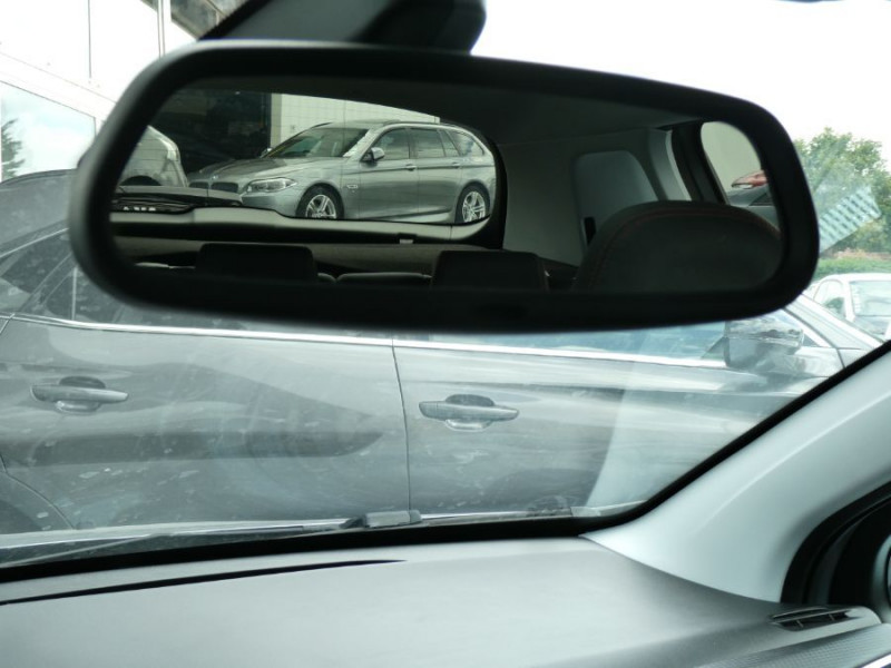 Photo 38 de l'offre de PEUGEOT 2008 1.2 PureTech 130 BVM6 Ph2 GT LINE TOIT Pano CarPlay Grip.C. à 11950€ chez Mérignac auto