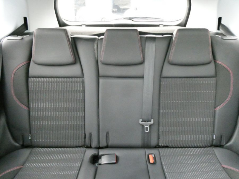 Photo 37 de l'offre de PEUGEOT 2008 1.2 PureTech 130 BVM6 Ph2 GT LINE TOIT Pano CarPlay Grip.C. à 11950€ chez Mérignac auto