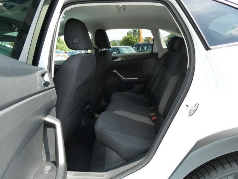 Photo 16 de l'offre de VOLKSWAGEN TAIGO 1.0 TSI 110 BVA7 PACK GPS CLIM Auto SC Privacy Glass à 20950€ chez Mérignac auto