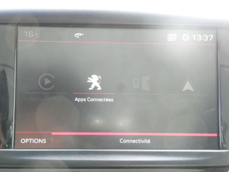 Photo 8 de l'offre de PEUGEOT 2008 1.2 PureTech 110 BVM6 Ph.2 GT LINE TOIT Pano Grip Control à 10450€ chez Mérignac auto