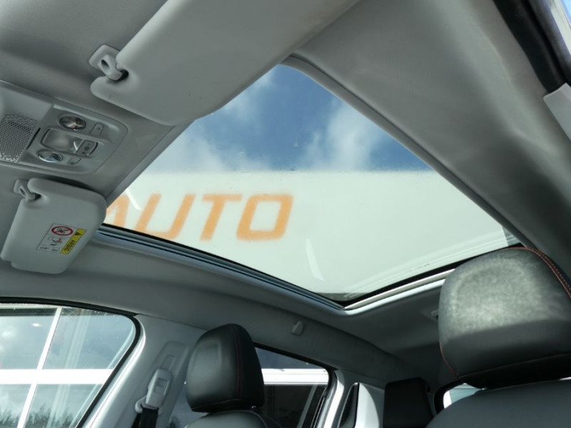 Photo 6 de l'offre de PEUGEOT 2008 1.2 PureTech 110 BVM6 Ph.2 GT LINE TOIT Pano Grip Control à 10450€ chez Mérignac auto