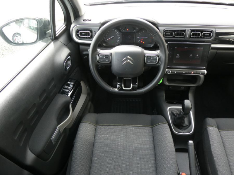 Photo 4 de l'offre de CITROEN C3 III 1.2 PureTech 82 SHINE CarPlay SC TOIT Pano JA16 à 10650€ chez Mérignac auto