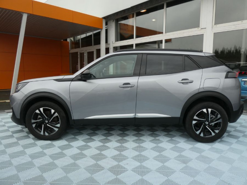 Photo 10 de l'offre de PEUGEOT 2008 II 1.2 PureTech 100 BVM6 ALLURE GPS à 17450€ chez Mérignac auto