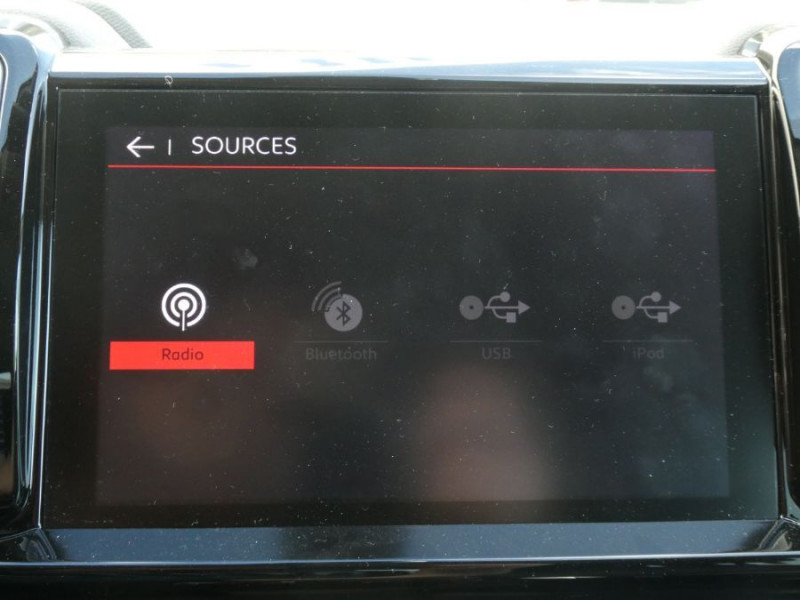 Photo 19 de l'offre de CITROEN C5 AIRCROSS 1.2 PureTech 130 EAT8 FEEL GPS Cockpit Camera JA18 Radars 1ère Main à 20450€ chez Mérignac auto