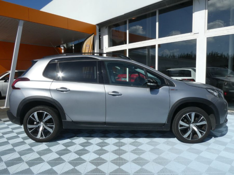 Photo 12 de l'offre de PEUGEOT 2008 1.2 PureTech 110 BVM6 Ph.2 GT LINE TOIT Pano Grip Control à 10450€ chez Mérignac auto