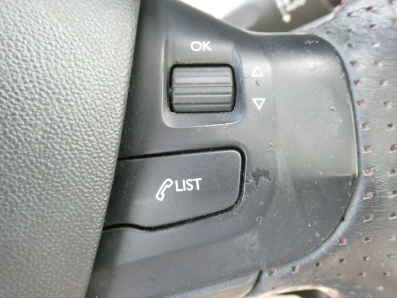 Photo 27 de l'offre de PEUGEOT 2008 1.2 PureTech 110 BVM6 Ph.2 GT LINE TOIT Pano Grip Control à 10450€ chez Mérignac auto