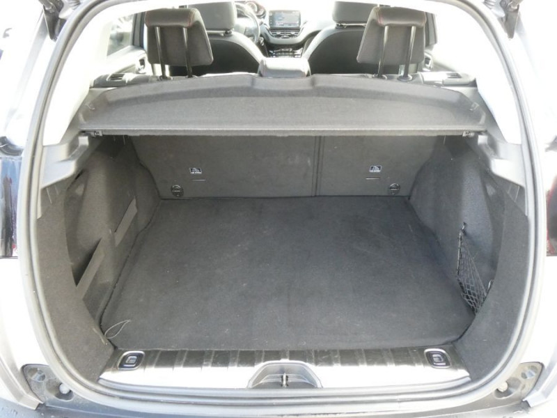 Photo 18 de l'offre de PEUGEOT 2008 1.2 PureTech 110 BVM6 Ph.2 GT LINE TOIT Pano Grip Control à 10450€ chez Mérignac auto