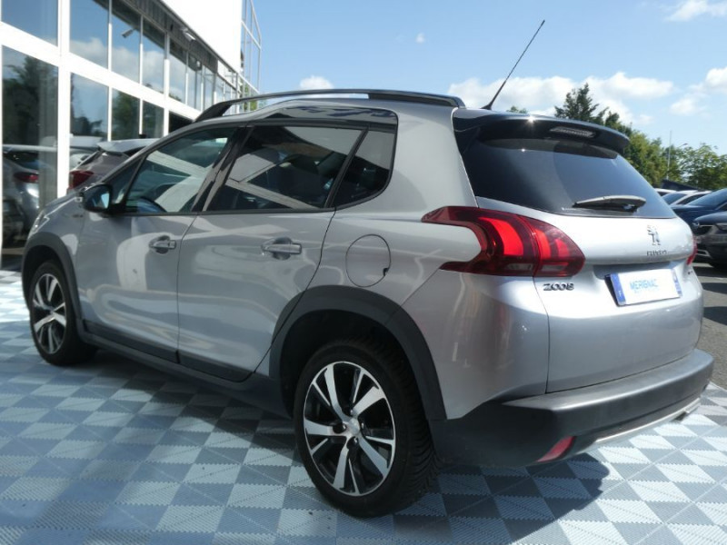Photo 3 de l'offre de PEUGEOT 2008 1.2 PureTech 110 BVM6 Ph.2 GT LINE TOIT Pano Grip Control à 10450€ chez Mérignac auto