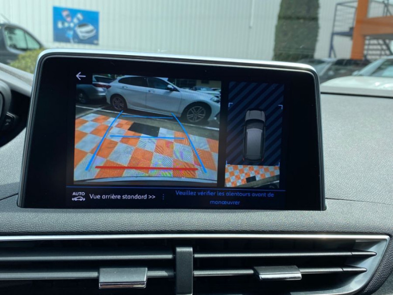 Photo 7 de l'offre de PEUGEOT 3008 II 1.5 BlueHDi 130 BVM6 GT LINE Hayon EL. Grip Ctrl à 16950€ chez Mérignac auto