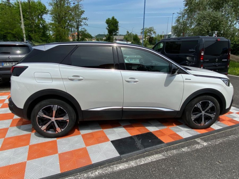 Photo 10 de l'offre de PEUGEOT 3008 II 1.5 BlueHDi 130 BVM6 GT LINE Hayon EL. Grip Ctrl à 16950€ chez Mérignac auto