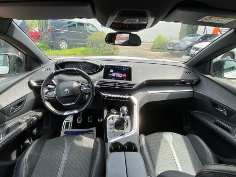 Photo 5 de l'offre de PEUGEOT 3008 II 1.5 BlueHDi 130 BVM6 GT LINE Hayon EL. Grip Ctrl à 16950€ chez Mérignac auto