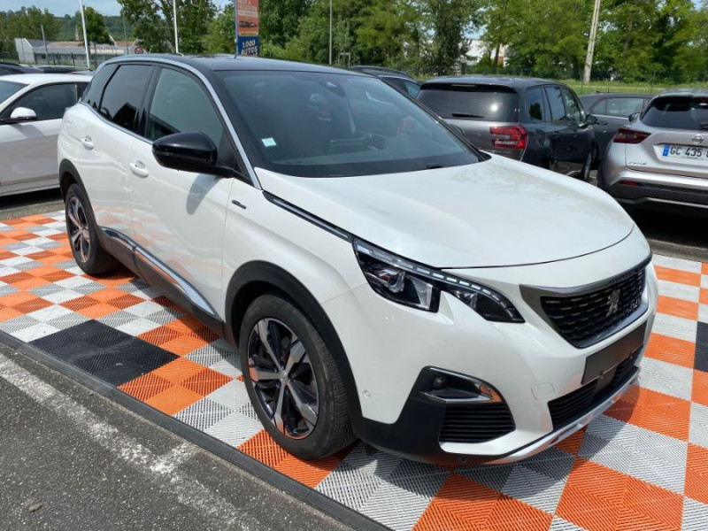 Photo 2 de l'offre de PEUGEOT 3008 II 1.5 BlueHDi 130 BVM6 GT LINE Hayon EL. Grip Ctrl à 16950€ chez Mérignac auto