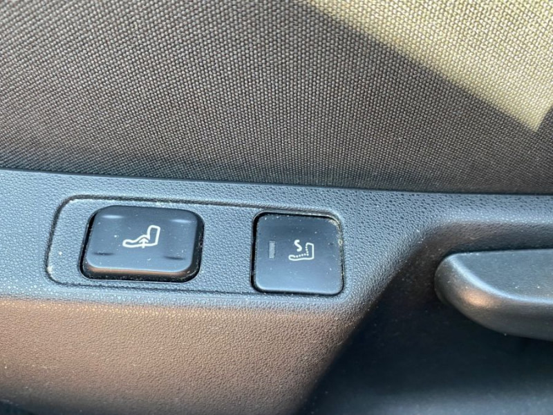 Photo 19 de l'offre de CITROEN DS4 1.6 THP 200 BVM6 SPORT CHIC CUIR JA18 Radars à 10490€ chez Mérignac auto