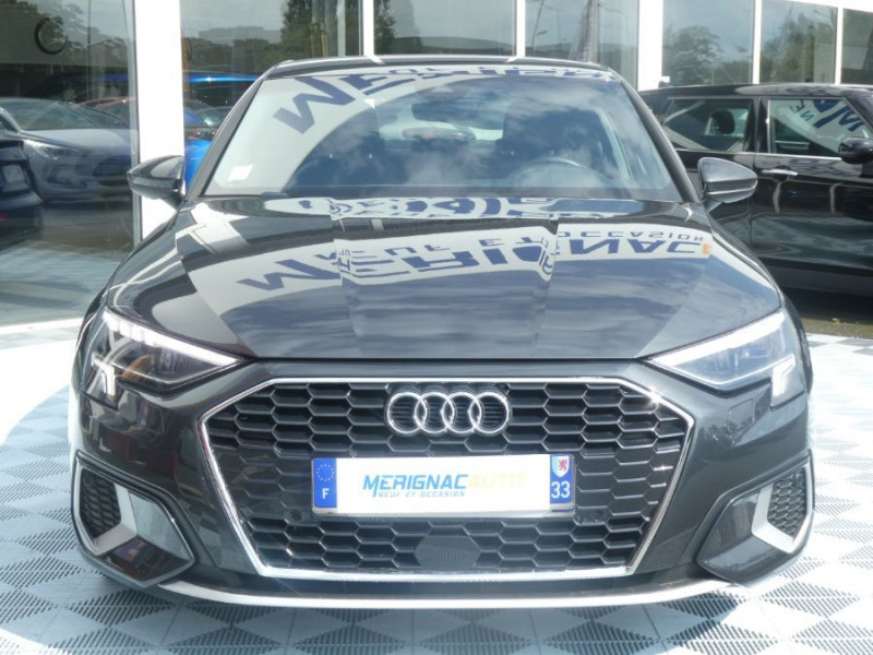 Photo 9 de l'offre de AUDI A3 BERLINE IV SPORTBACK 35 TFSI 150 S Tronic 7 4P DESIGN LUXE CUIR Camera ACC à 27950€ chez Mérignac auto