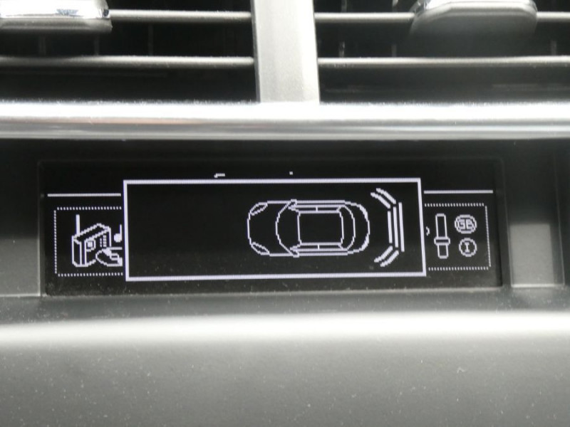 Photo 7 de l'offre de CITROEN C4 1.2 PureTech 110 FEEL CLIM Auto Radar Bluetooth à 8950€ chez Mérignac auto