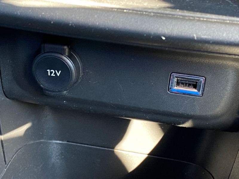 Photo 22 de l'offre de CITROEN C3 III NEW 1.2 PureTech 83 FEEL BUSINESS GPS Clim Auto Radar RER LED à 10690€ chez Mérignac auto