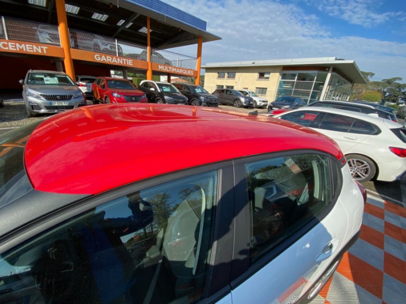 Photo 28 de l'offre de CITROEN C3 III NEW 1.2 PureTech 83 FEEL BUSINESS GPS Clim Auto Radar RER LED à 10690€ chez Mérignac auto