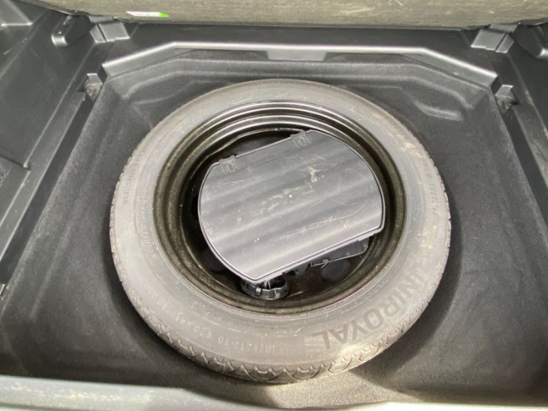 Photo 24 de l'offre de PEUGEOT 3008 II 1.5 BlueHDi 130 BVM6 GT LINE Hayon EL. Grip Ctrl à 16950€ chez Mérignac auto