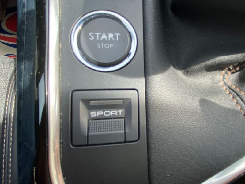 Photo 22 de l'offre de PEUGEOT 3008 II 1.5 BlueHDi 130 BVM6 GT LINE Hayon EL. Grip Ctrl à 16950€ chez Mérignac auto