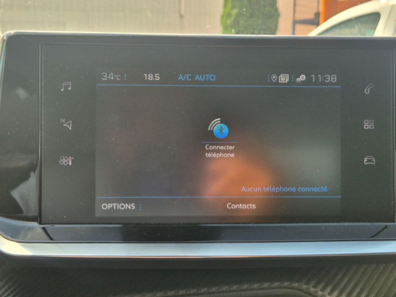 Photo 31 de l'offre de PEUGEOT 2008 II 1.2 PureTech 100 BVM6 ALLURE GPS Camera AB SC à 16450€ chez Mérignac auto