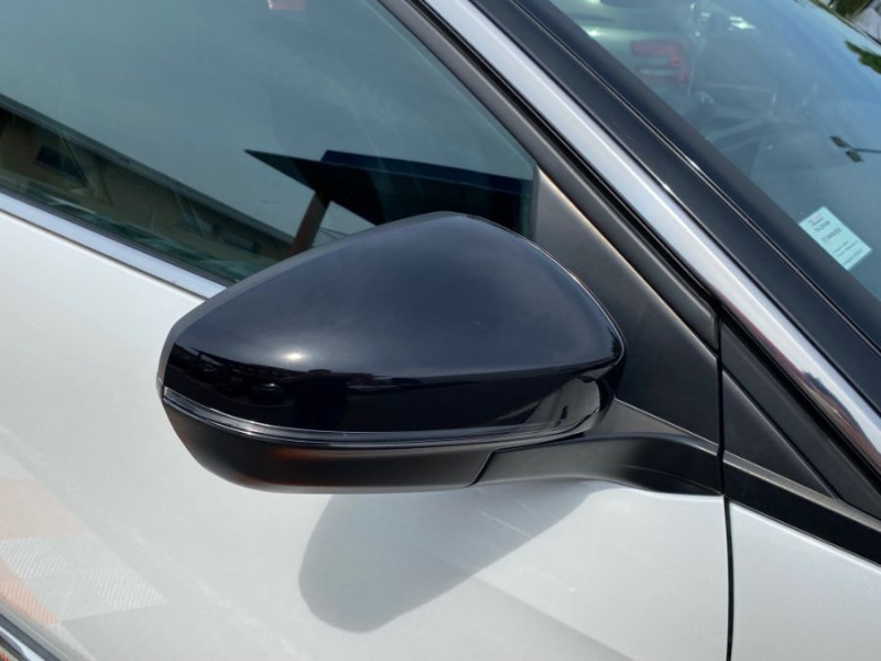 Photo 28 de l'offre de PEUGEOT 3008 II 1.5 BlueHDi 130 BVM6 GT LINE Hayon EL. Grip Ctrl à 16950€ chez Mérignac auto