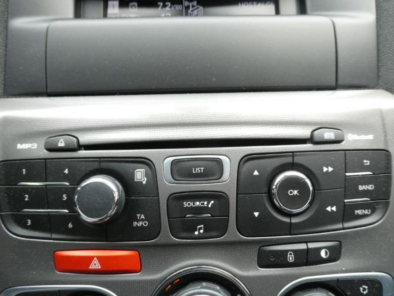 Photo 25 de l'offre de CITROEN C4 1.2 PureTech 110 FEEL CLIM Auto Radar Bluetooth à 8950€ chez Mérignac auto