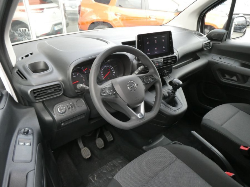 Photo 12 de l'offre de OPEL COMBO LIFE 1.5 DIESEL 100 BVM6 EDITION CarPlay Radar Privacy Glass à 21490€ chez Mérignac auto