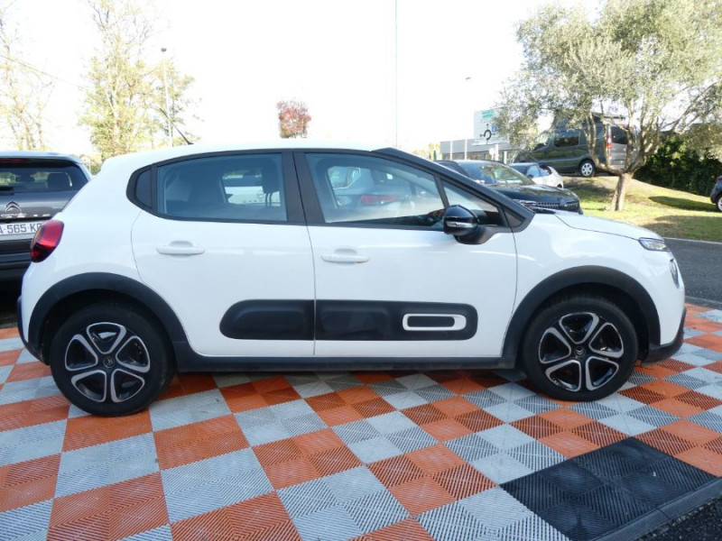 Photo 12 de l'offre de CITROEN C3 Société NEW 1.5 BlueHDi 100 BVM6 FEEL NAV Radar 2PL 8450€HT à 8450€ chez Mérignac auto