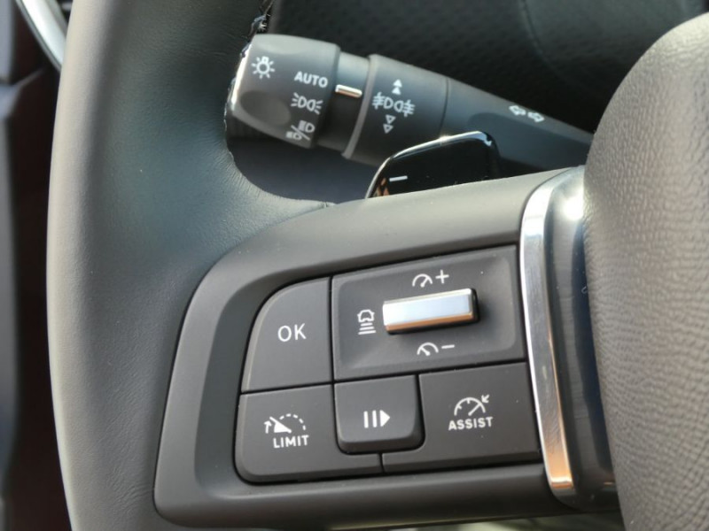 Photo 21 de l'offre de CITROEN C4 1.2 PureTech 130 EAT8 SHINE = 13100€ de Décôte à 19950€ chez Mérignac auto