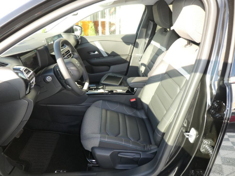 Photo 4 de l'offre de CITROEN C4 1.2 PureTech 130 EAT8 SHINE = 13100€ de Décôte à 19950€ chez Mérignac auto