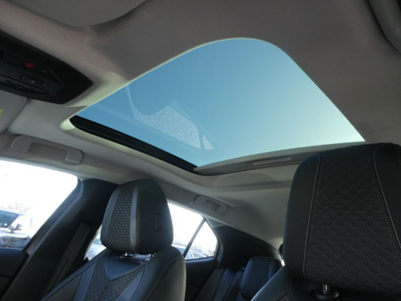 Photo 11 de l'offre de DS DS4 1.5 BlueHDi 130 EAT8 TROCADERO Toit Ouvrant Hayon EL. JA19 à 27470€ chez Mérignac auto