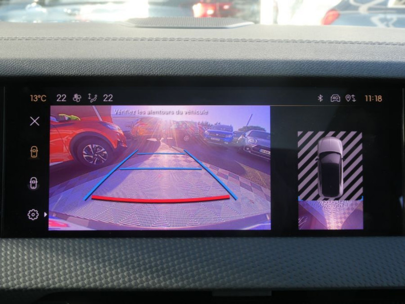 Photo 7 de l'offre de DS DS4 1.5 BlueHDi 130 EAT8 TROCADERO Toit Ouvrant Hayon EL. JA19 à 27470€ chez Mérignac auto