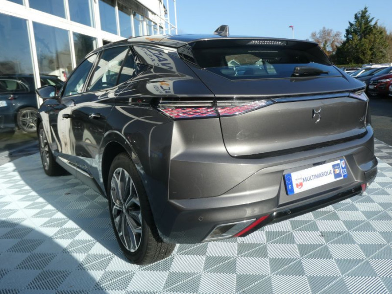 Photo 14 de l'offre de DS DS4 1.5 BlueHDi 130 EAT8 TROCADERO Toit Ouvrant Hayon EL. JA19 à 27470€ chez Mérignac auto