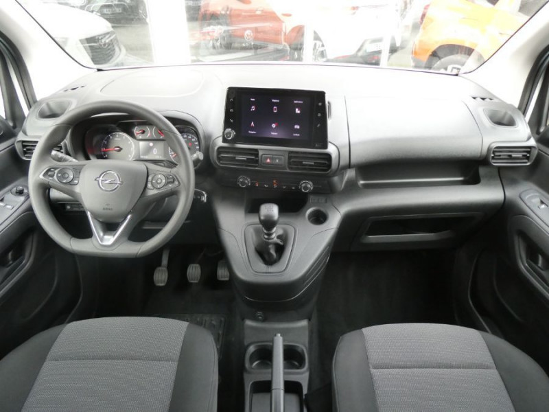 Photo 11 de l'offre de CITROEN BERLINGO 1.5 BlueHDi 100 BVM6 EDITION CarPlay Radar Privacy Glass à 21490€ chez Mérignac auto