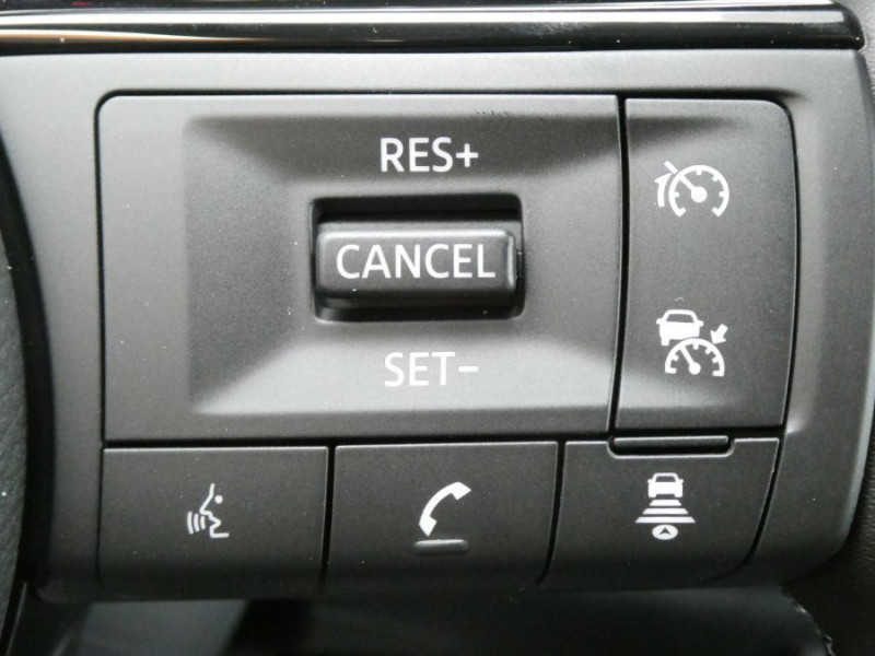 Photo 33 de l'offre de NISSAN QASHQAI 1.3 MILD HYBRID 158 Xtronic 2WD N-CONNECTA TOIT Pano PK Hiver à 27450€ chez Mérignac auto