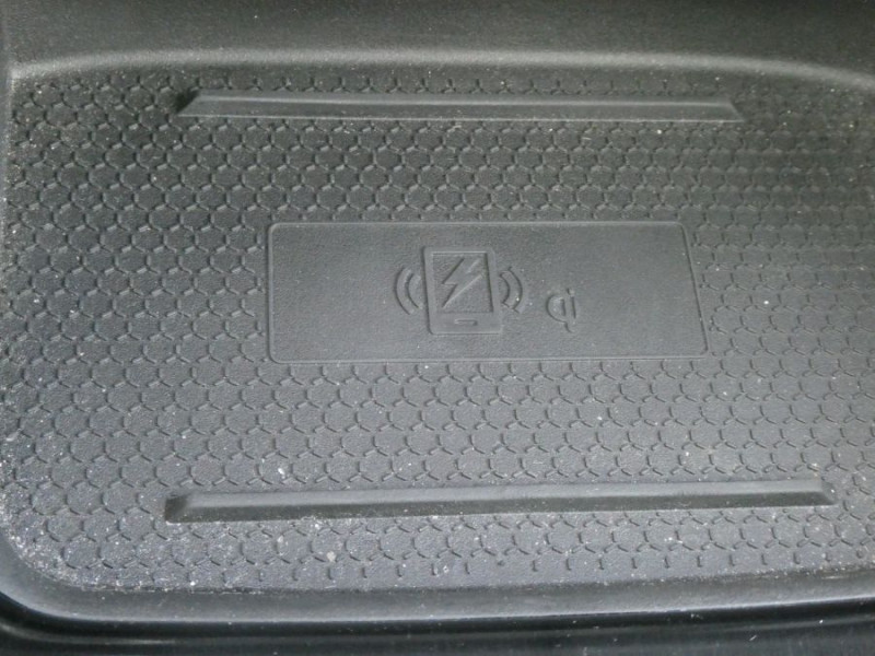 Photo 24 de l'offre de NISSAN QASHQAI 1.3 MILD HYBRID 158 Xtronic 2WD N-CONNECTA TOIT Pano PK Hiver à 27450€ chez Mérignac auto