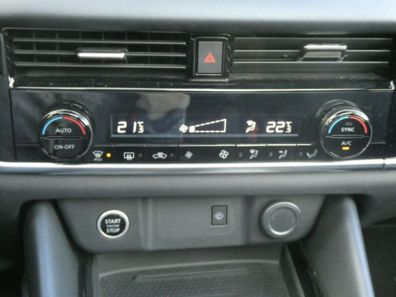 Photo 22 de l'offre de NISSAN QASHQAI 1.3 MILD HYBRID 158 Xtronic 2WD N-CONNECTA TOIT Pano PK Hiver à 27450€ chez Mérignac auto