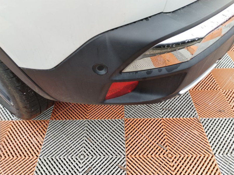 Photo 21 de l'offre de PEUGEOT 3008 II (2) New 1.6 HYBRID4 300 e-EAT8 GT Night Vision à 27450€ chez Mérignac auto