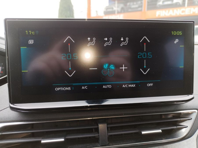 Photo 15 de l'offre de PEUGEOT 3008 II (2) New 1.6 HYBRID4 300 e-EAT8 GT Night Vision à 27450€ chez Mérignac auto