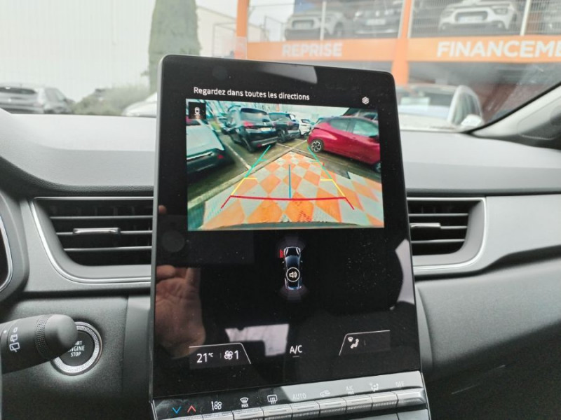 Photo 5 de l'offre de RENAULT CAPTUR II 1.3 MILD HYBRID 160 EDC TECHNO GPS 10.4" Camera Radars à 26470€ chez Mérignac auto