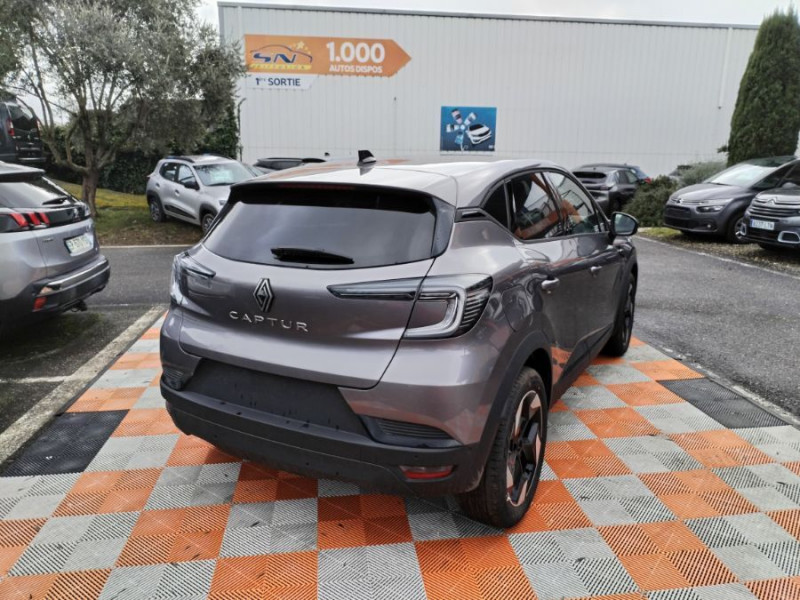 Photo 3 de l'offre de RENAULT CAPTUR II 1.3 MILD HYBRID 160 EDC TECHNO GPS 10.4" Camera Radars à 26470€ chez Mérignac auto