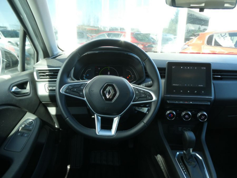 Photo 4 de l'offre de RENAULT CLIO V 1.6 E-TECH 140 BVA EQUILIBRE CarPlay 7" à 18890€ chez Mérignac auto