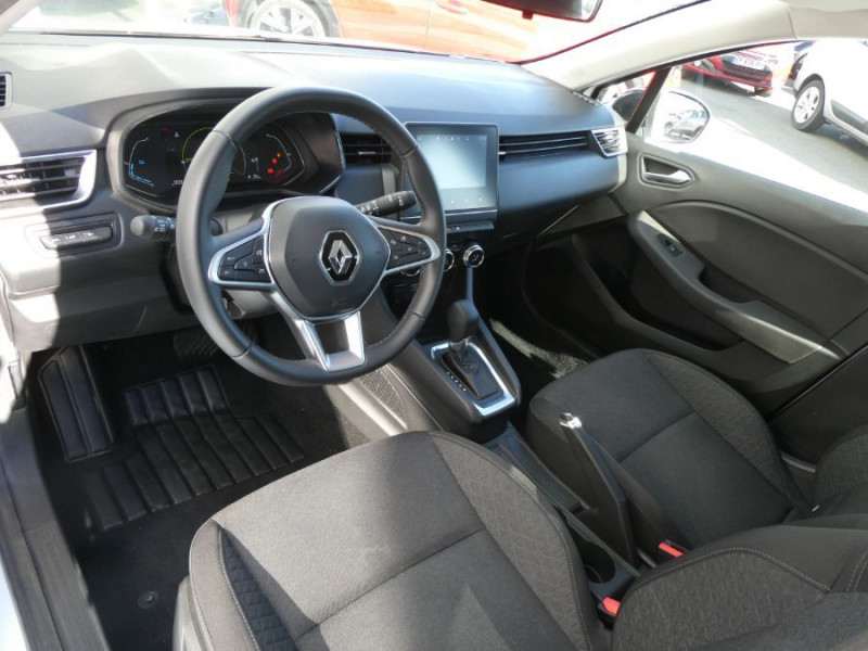 Photo 11 de l'offre de RENAULT CLIO V 1.6 E-TECH 140 BVA EQUILIBRE CarPlay 7" à 18890€ chez Mérignac auto