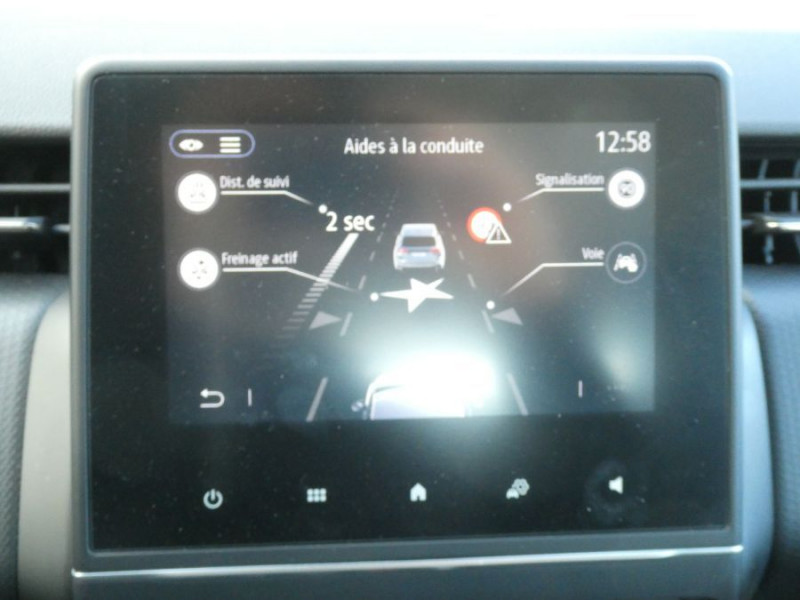 Photo 26 de l'offre de RENAULT CLIO V 1.6 E-TECH 140 BVA EQUILIBRE CarPlay 7" à 18890€ chez Mérignac auto