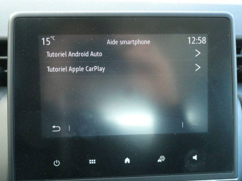 Photo 25 de l'offre de RENAULT CLIO V 1.6 E-TECH 140 BVA EQUILIBRE CarPlay 7" à 18890€ chez Mérignac auto