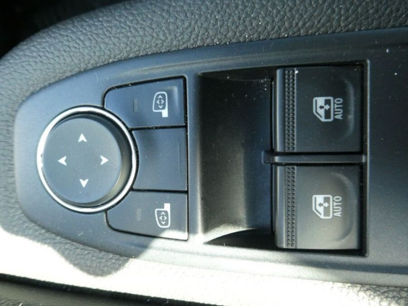 Photo 16 de l'offre de RENAULT CLIO V 1.6 E-TECH 140 BVA EQUILIBRE CarPlay 7" à 18890€ chez Mérignac auto