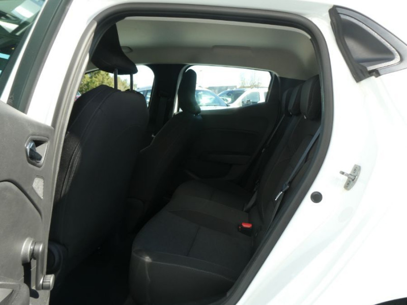 Photo 14 de l'offre de RENAULT CLIO V 1.6 E-TECH 140 BVA EQUILIBRE CarPlay 7" à 18890€ chez Mérignac auto