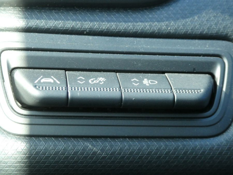 Photo 17 de l'offre de RENAULT CLIO V 1.6 E-TECH 140 BVA EQUILIBRE CarPlay 7" à 18890€ chez Mérignac auto