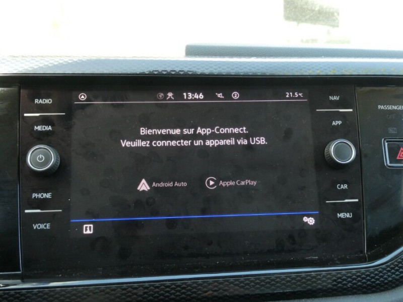 Photo 6 de l'offre de VOLKSWAGEN POLO VI 1.0 TSI 95 DSG7 LIFE Camera CarPlay Radars JA à 21450€ chez Mérignac auto